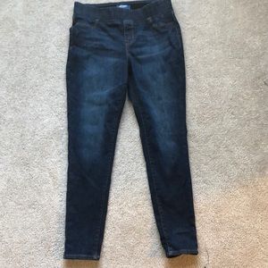 Never worn Old Navy Rockstar jeggings